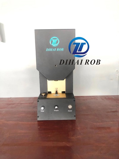 电子烟自动化智能设备半自动旋盖机Semi-Automatic Cover Screwing Machine..